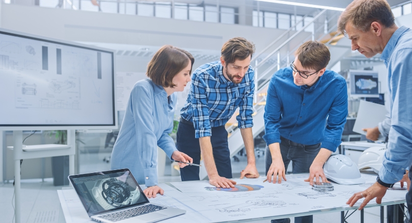 Balancing Innovation Decisions: Internal Development vs. External Partnerships